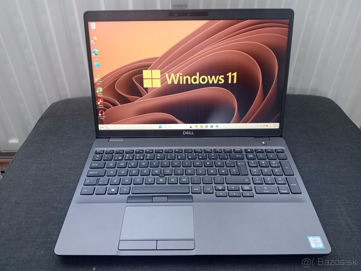 dotykový Dell Latitude5500 ,Intel® Core™i5 ,16gb ram ,Win 11