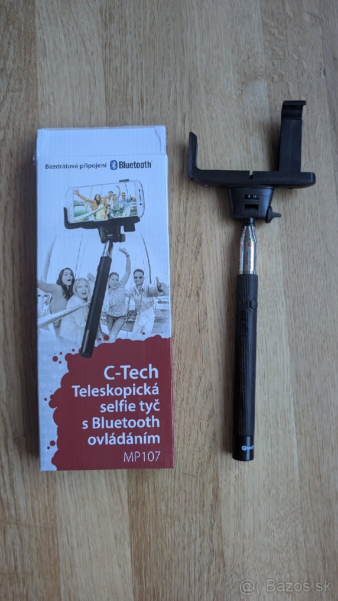 Teleskopická selfie tyč s Bluetooth ovládaním
