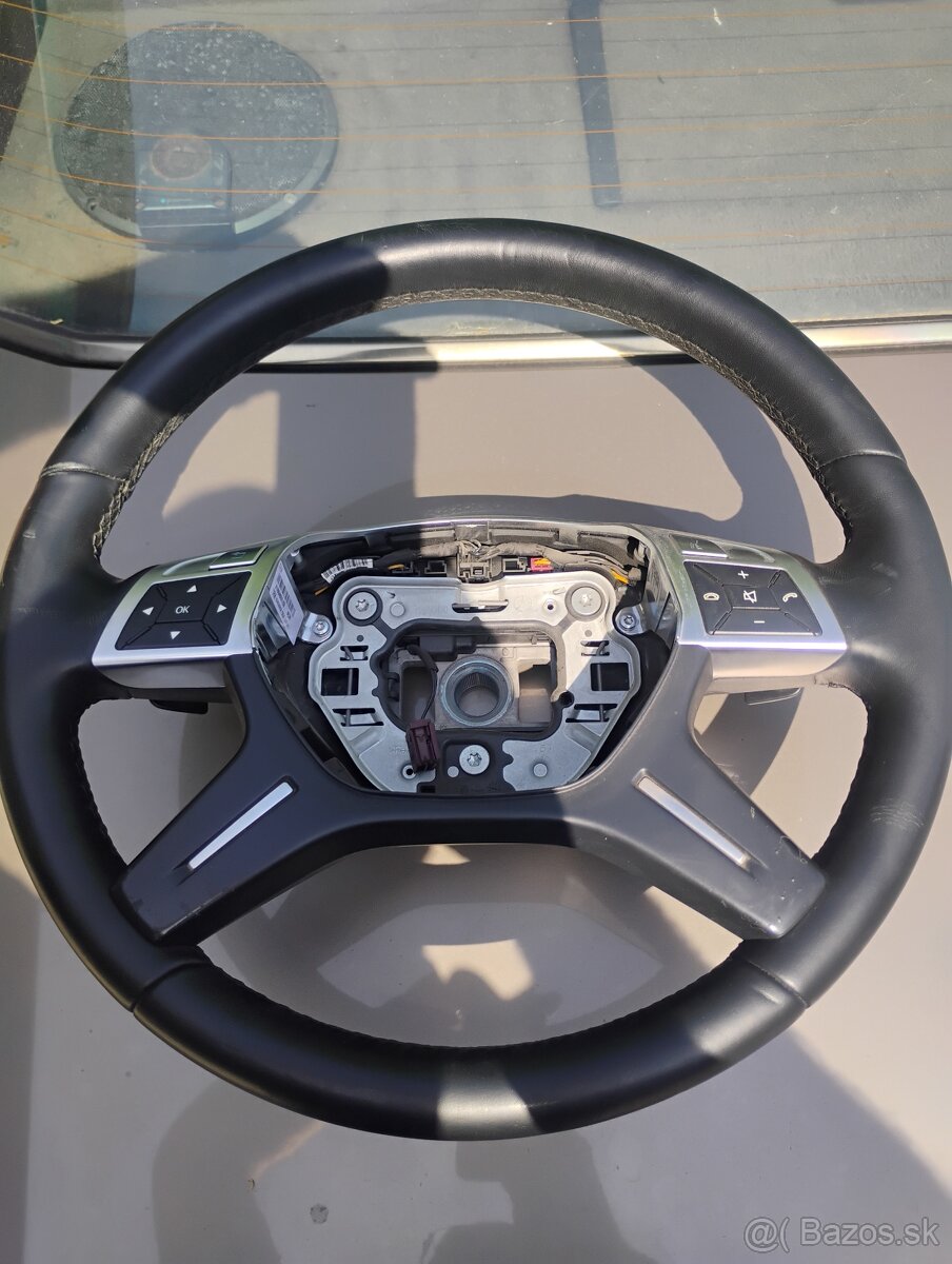 Predám volant z vozidla Mercedes benz ML W166