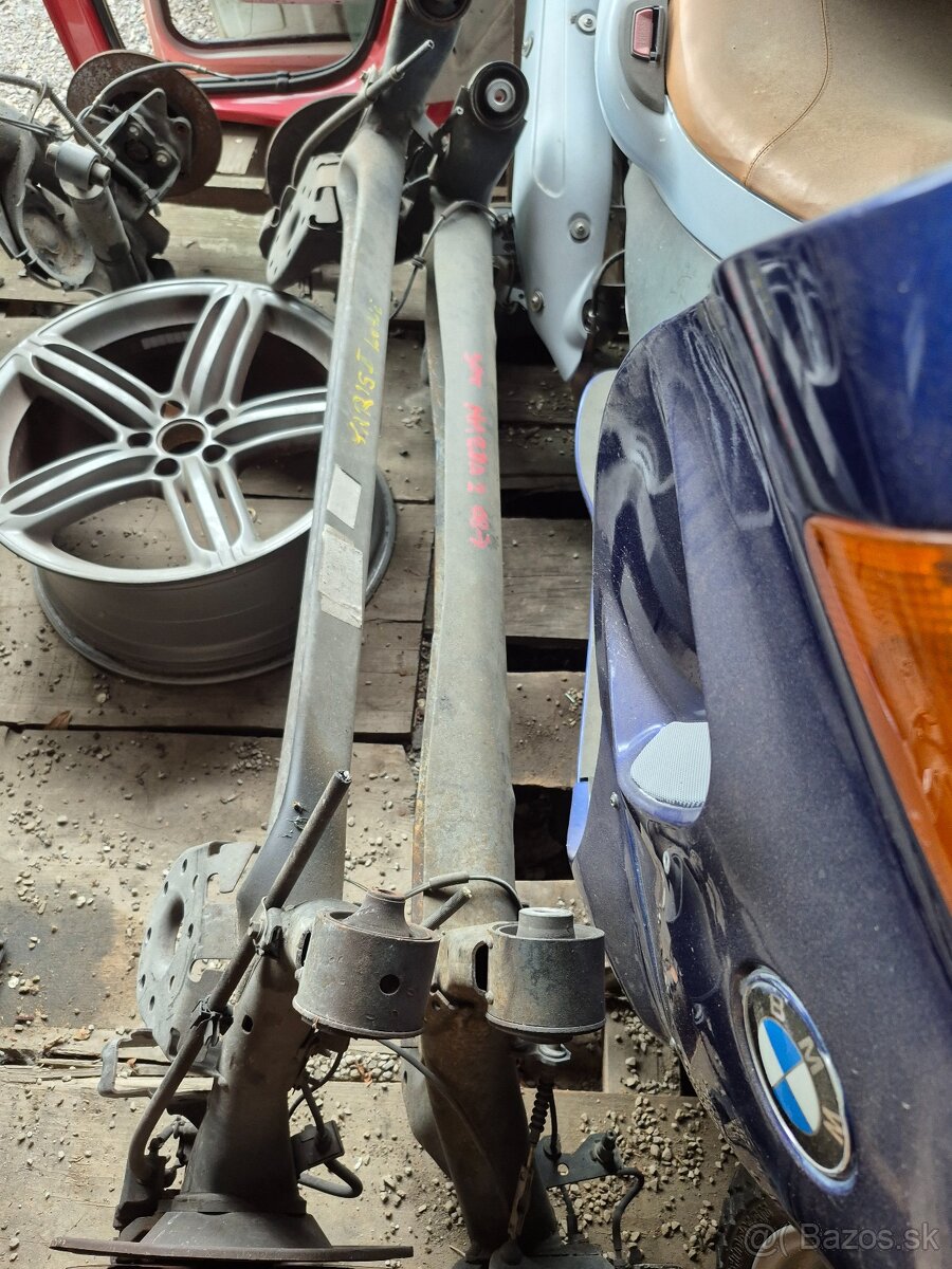 Toyota Yaris II rok 2006-2012 náprava zadna
