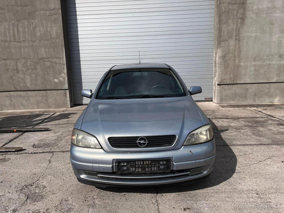 Predám náhradné diely na Opel Astra G 1,4benzin