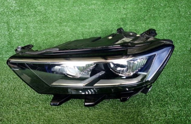 vw troc svetlo full led