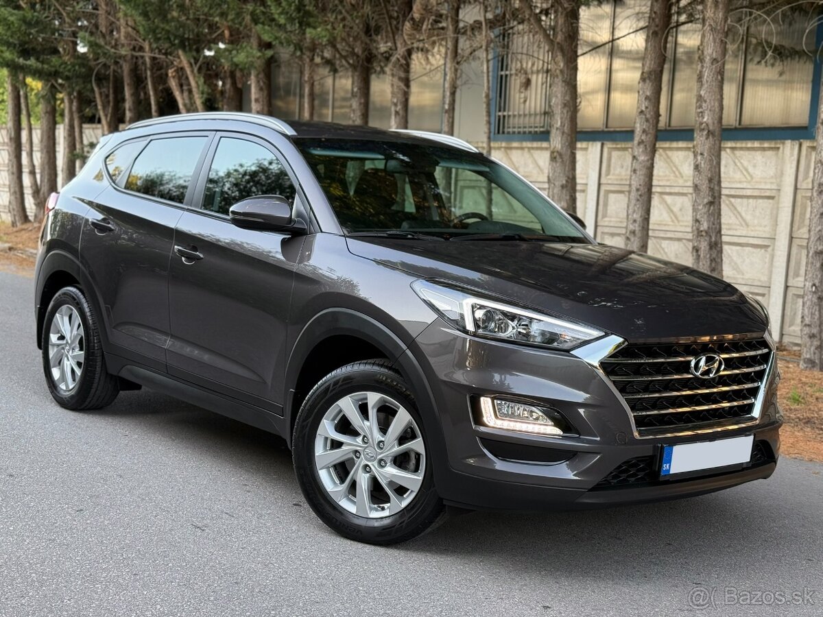 HYUNDAI TUCSON 1.6 GDI SMART/ 60 000 km/ 1.MAJITEĽ/ NEBÚRANÉ