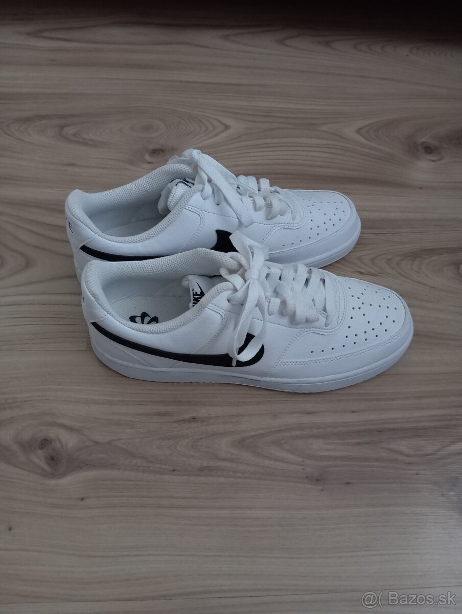 Nike botasky