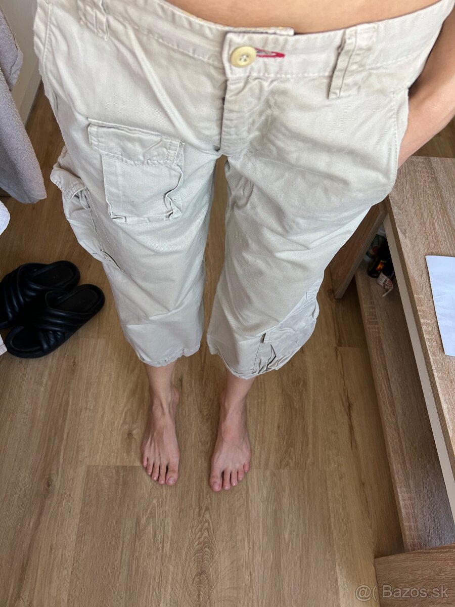 Dámske cargo bermudy