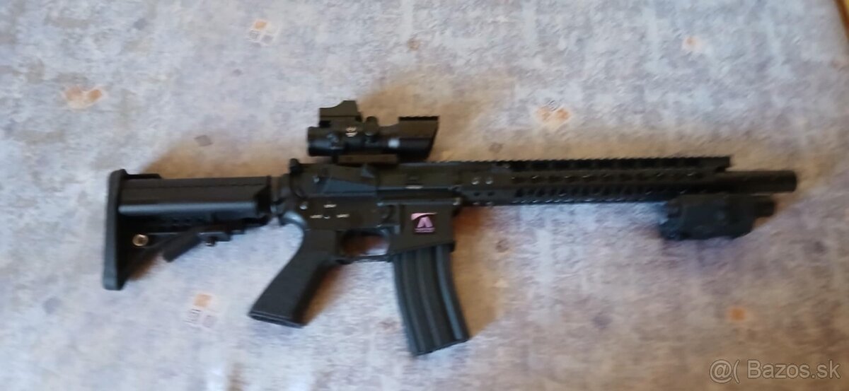 Airsoft Zbraň M4