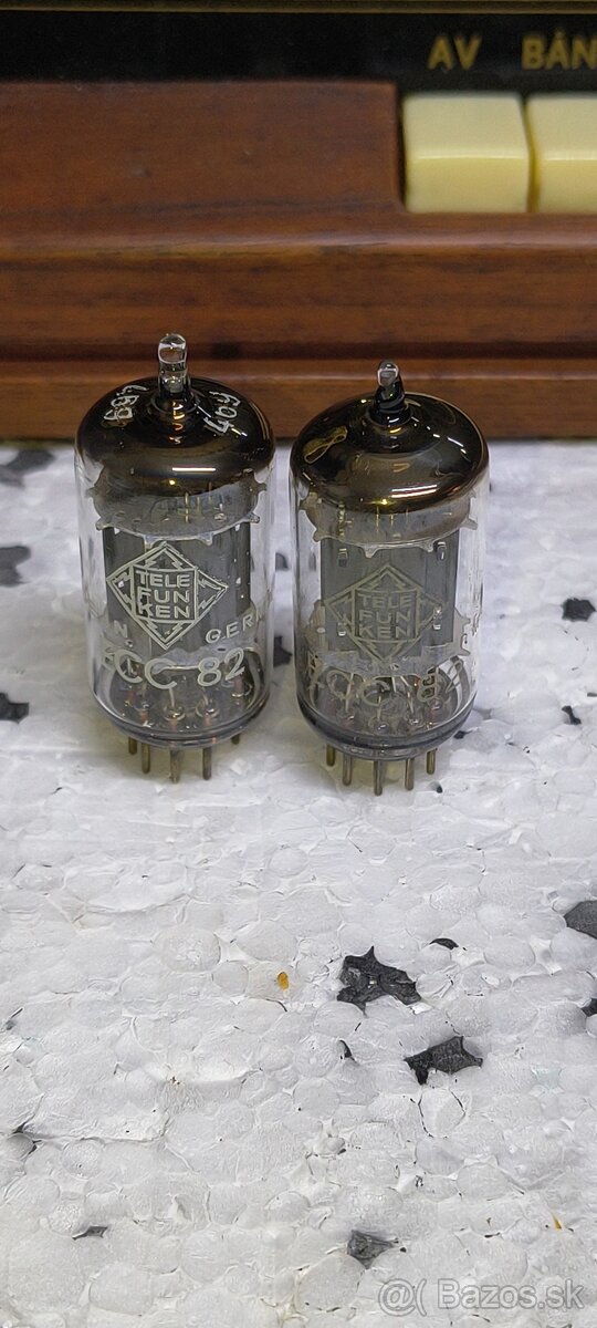 Telefunken ECC82 elektrónky