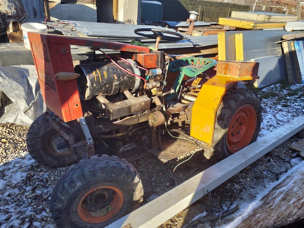 Rozpredám malotraktor