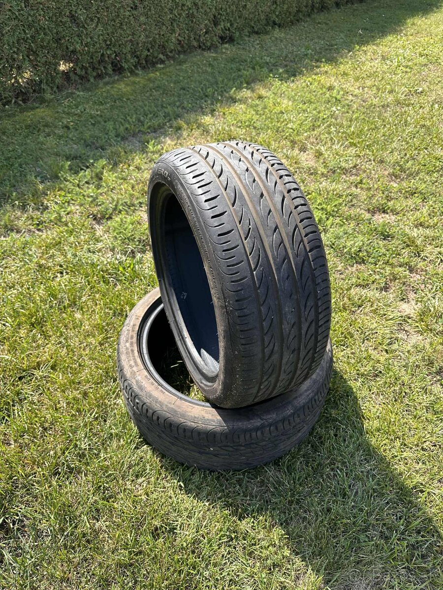 Pirelli Pzero 245/40R18