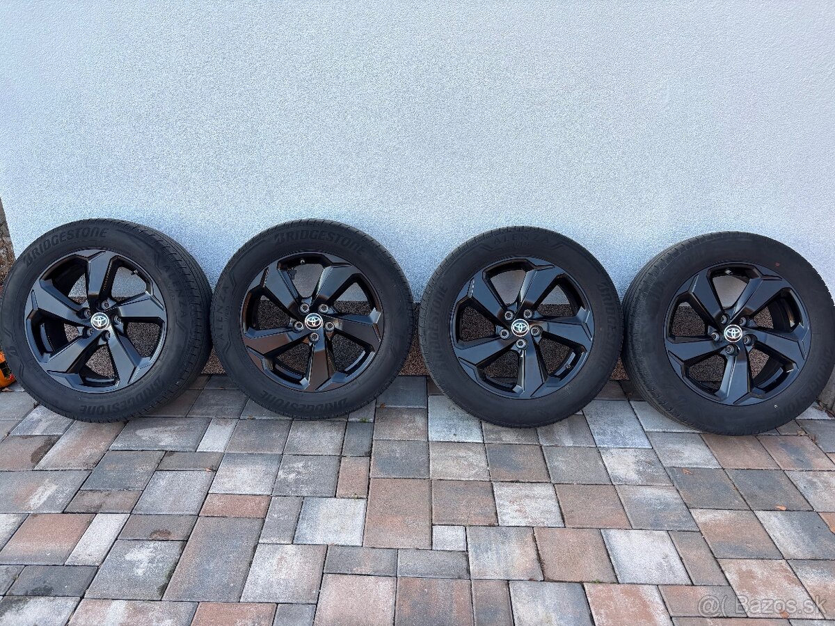 Toyota Rav4 5gen originál alu sada 18”