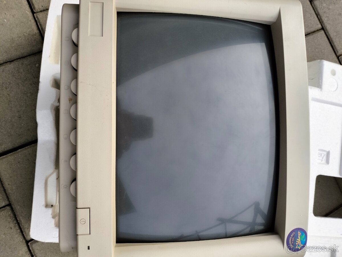 Retro CRT monitor