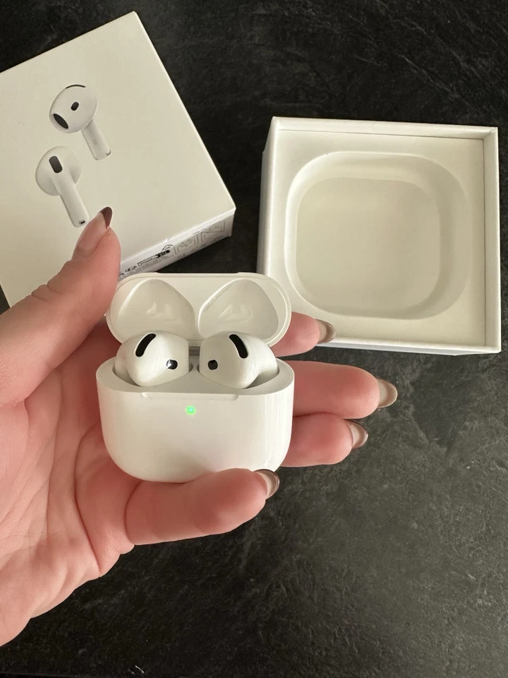 AirPods 4 ANC