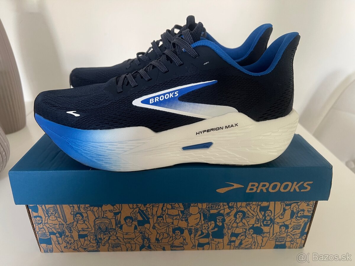 Bežecké tenisky Brooks hyperion max