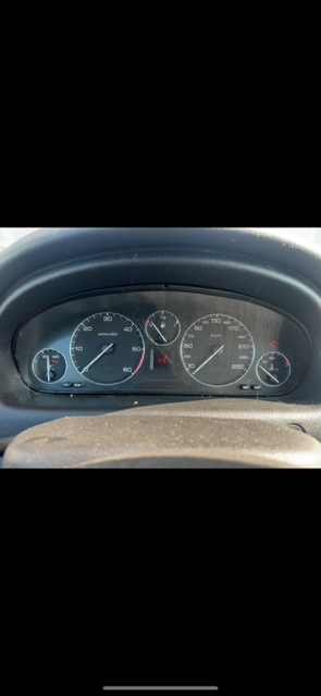 Peugeot 607 2.2 2002