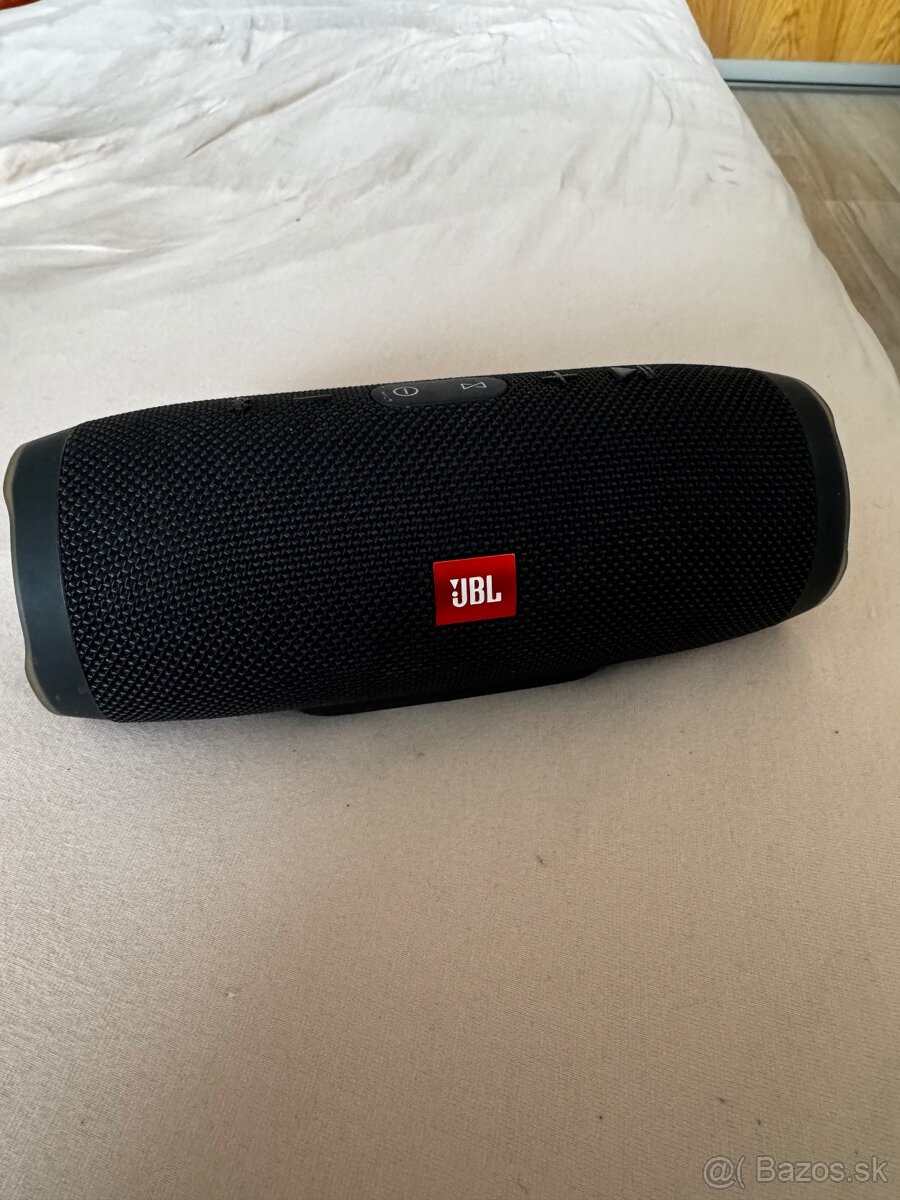 JBL charge 3