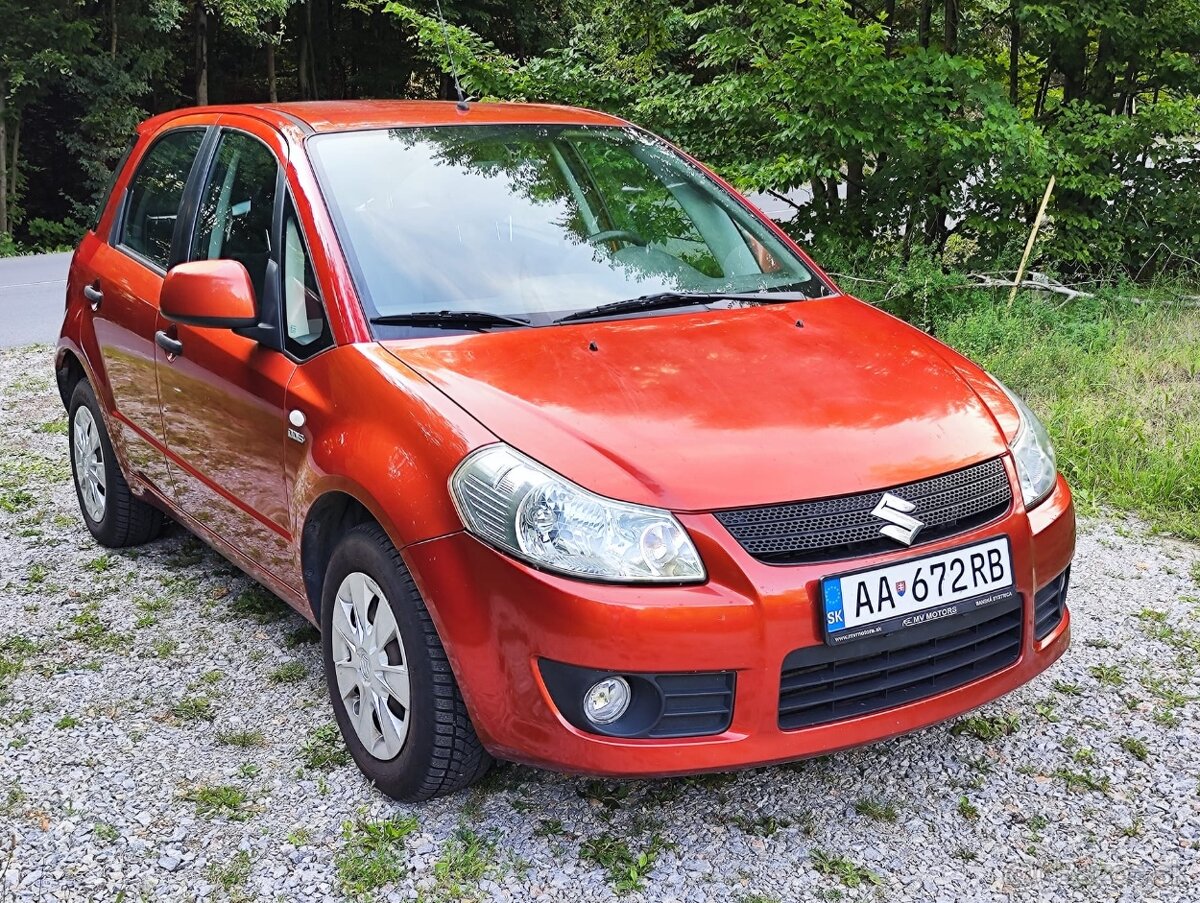 Suzuki SX4