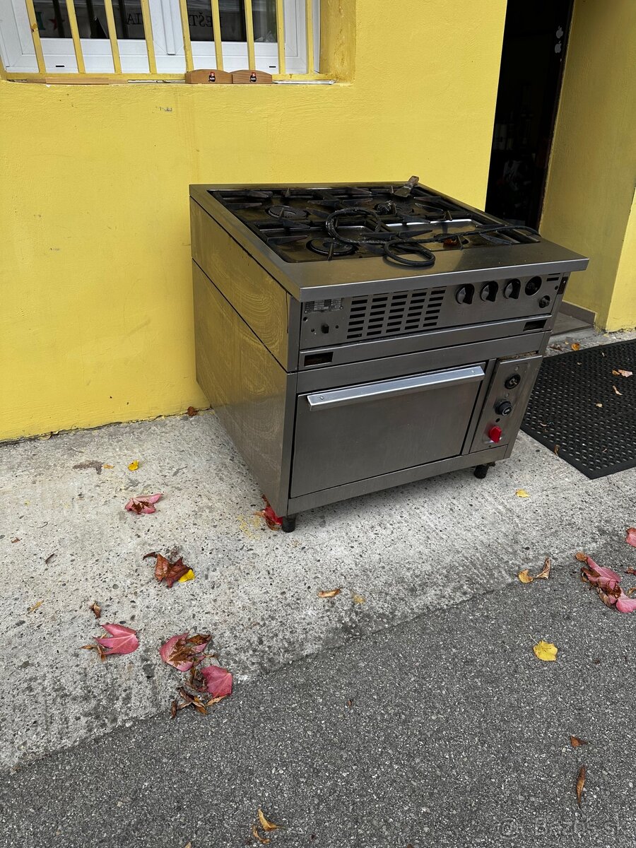 Plynový sporák alba 100€