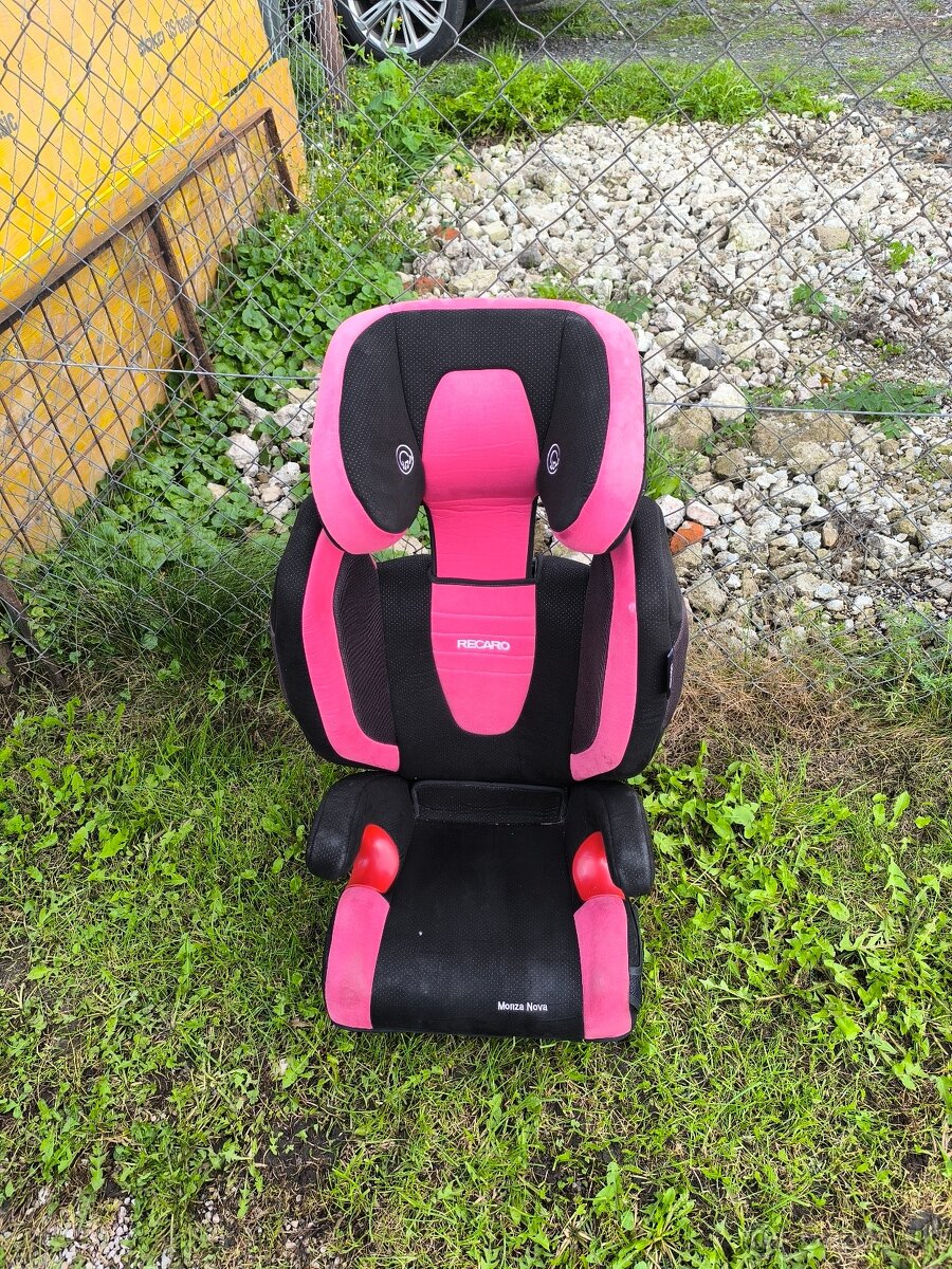 Autosedačka Recaro