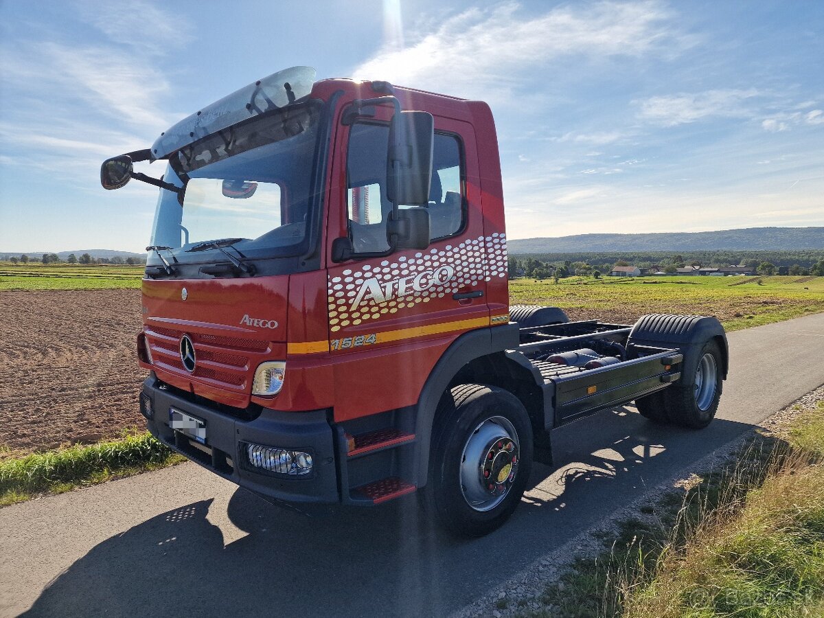 MERCEDES-BENZ ATEGO 1524
