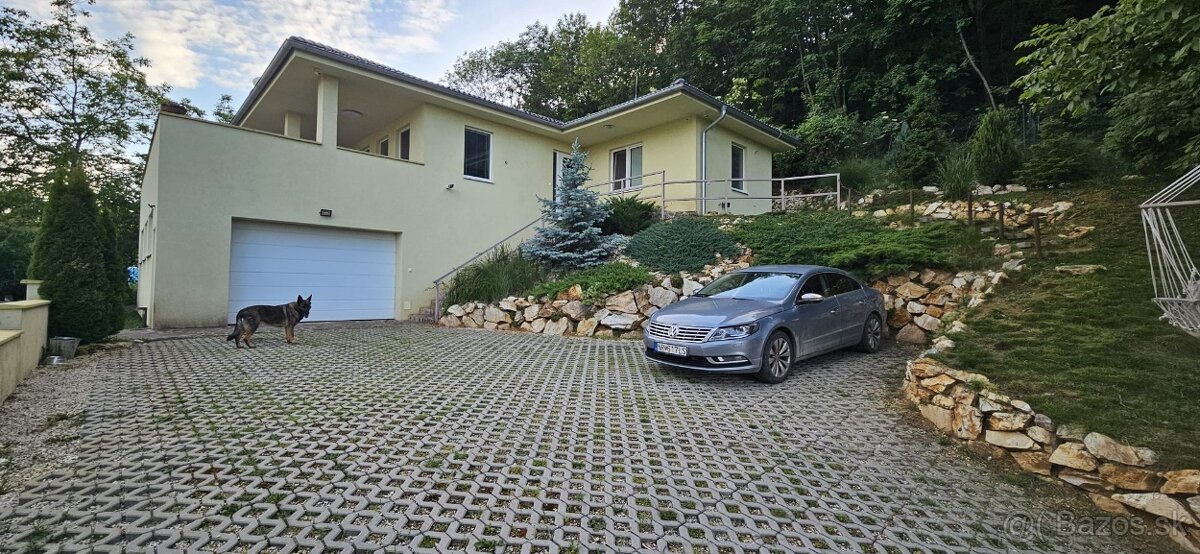 Rodinný dom v obci Kolíňany