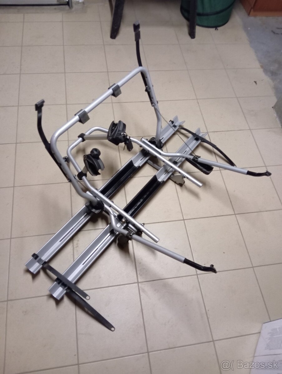 Nosič na dva bicykle Thule