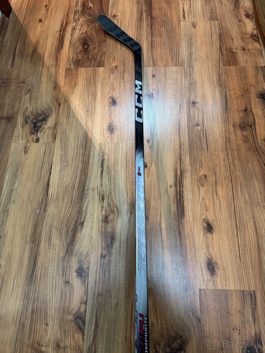 Hokejka CCM Jetspeed FT8 PRO