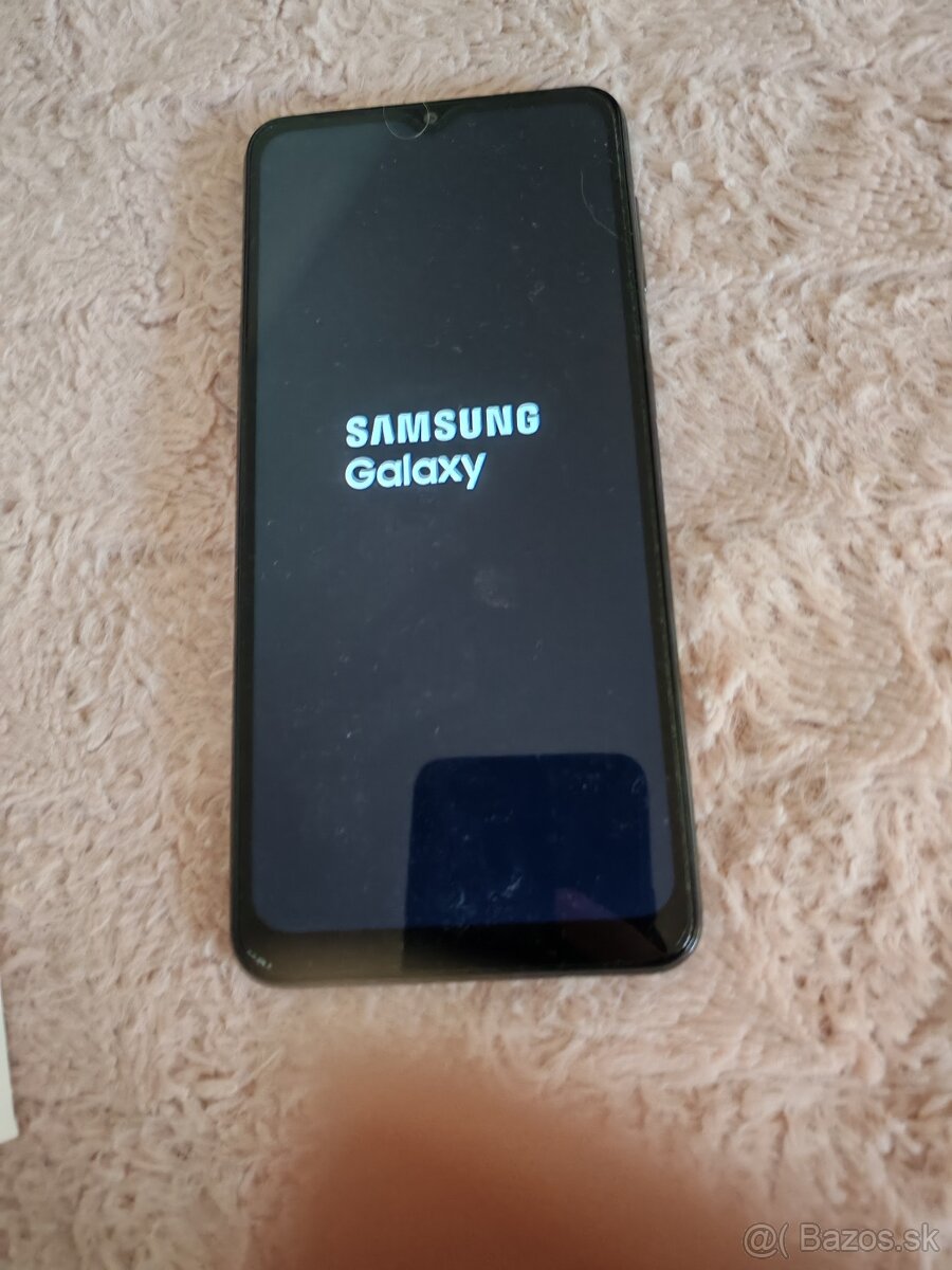 Predám Samsung Galaxy A32 5 GB pamät 128 gb