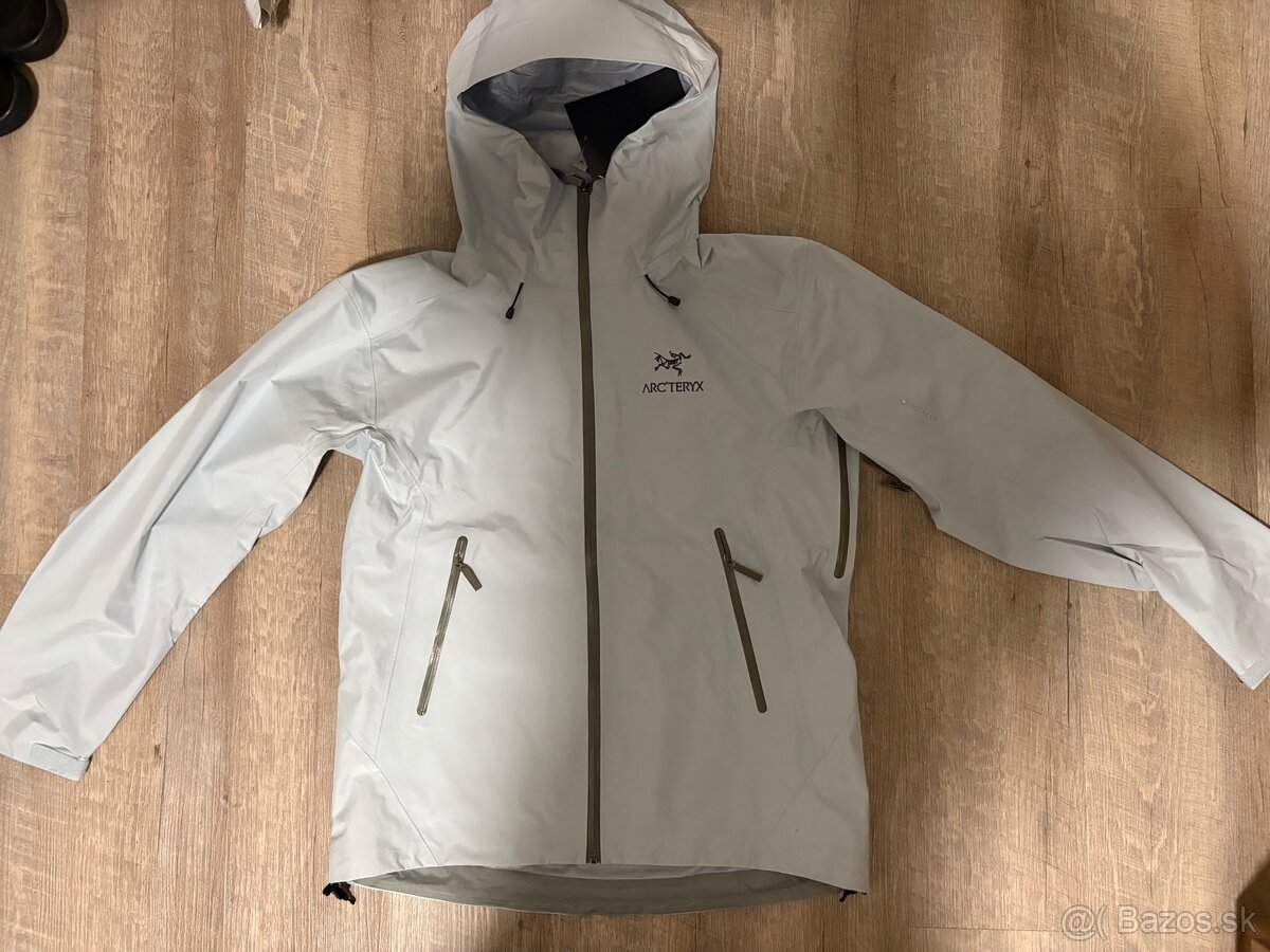 Arc’teryx beta lt