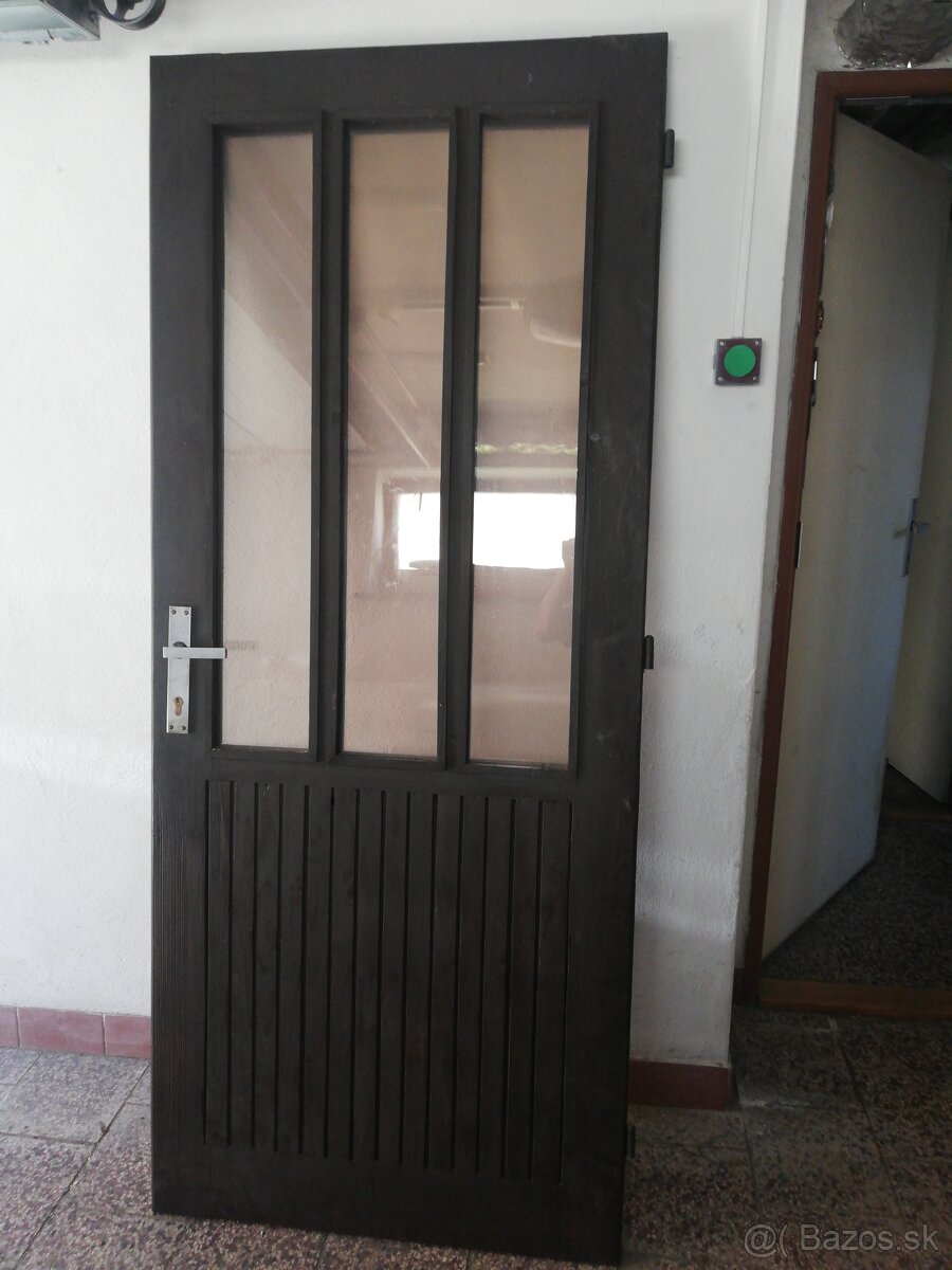 Predám, vchodové drevené dvere, 82 cm, p.