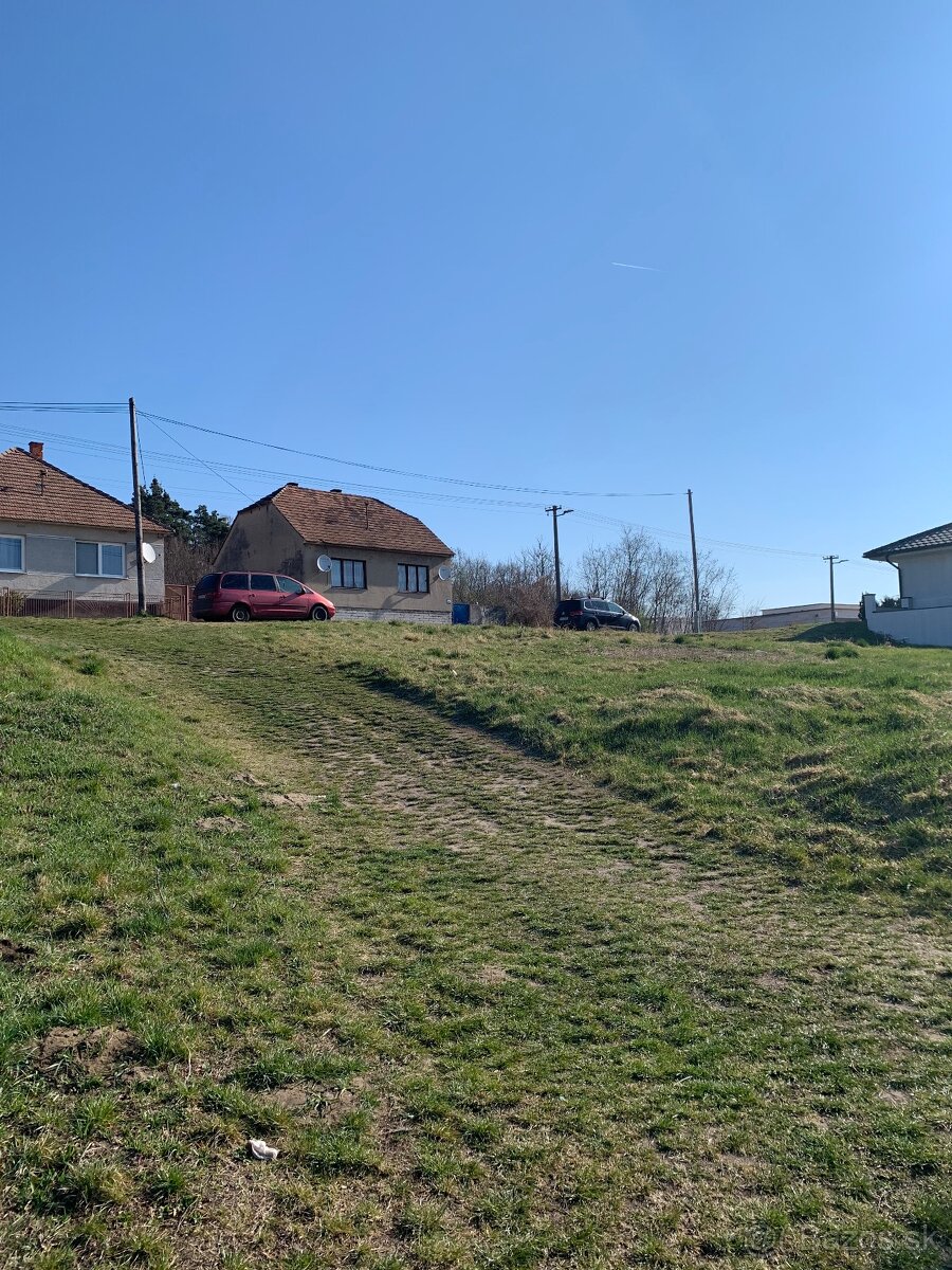 Predám stavebný pozemok