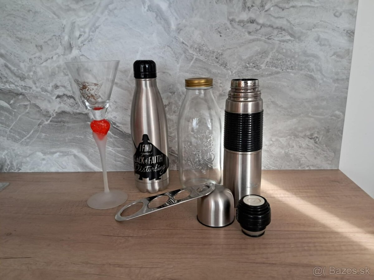 Mix do kuchyne. Vsetko spolu 5 ks – 10 eur. Zilina