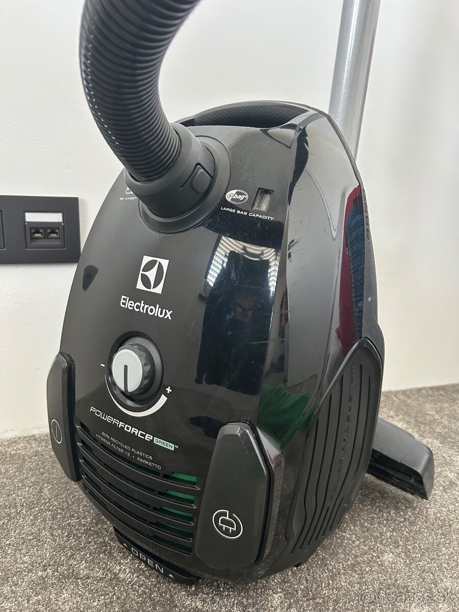Electrolux vysávač
