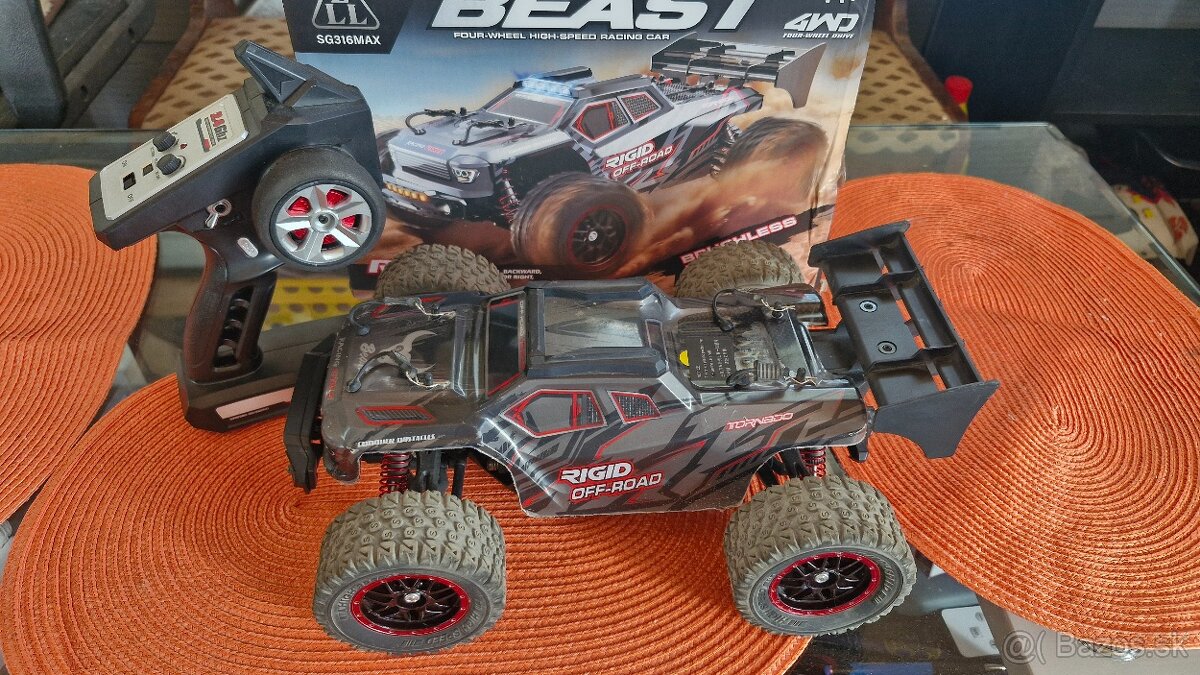 RC bugina 1:16
