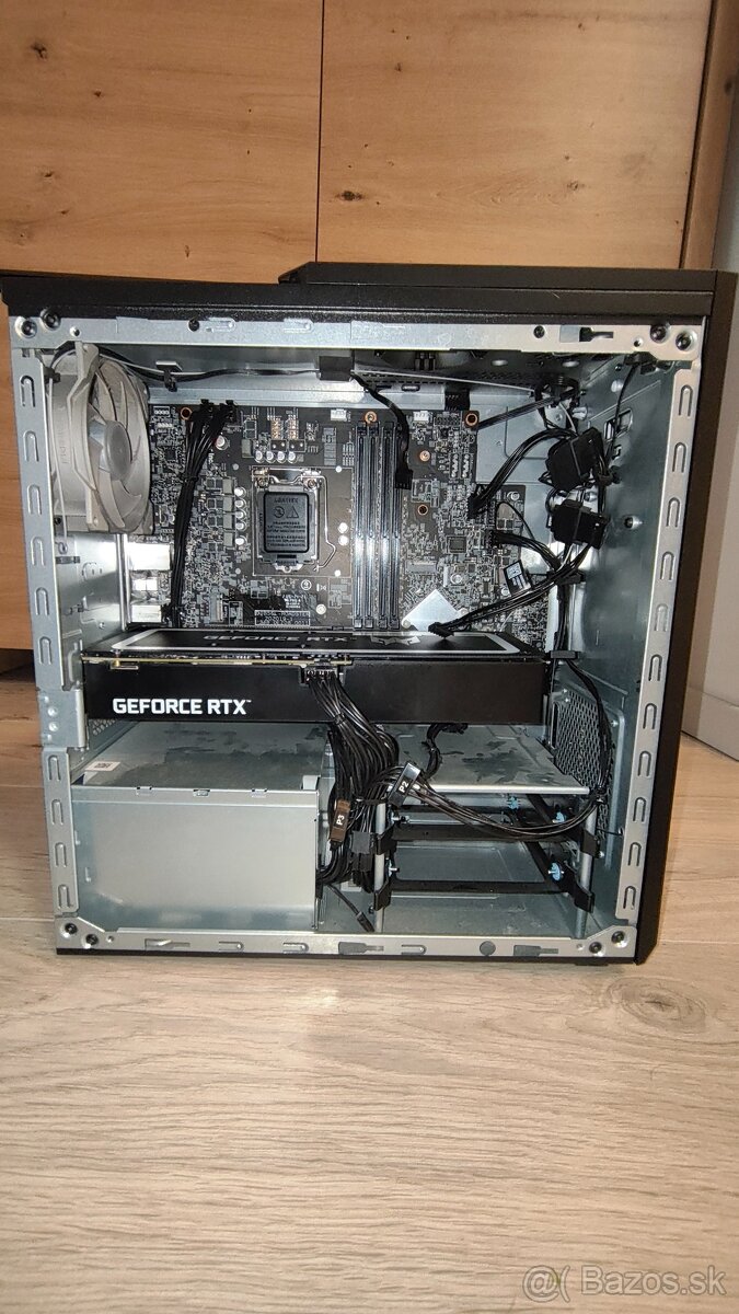 Predám hernú PC zostavu bez CPU, RAM, SSD a chladiča