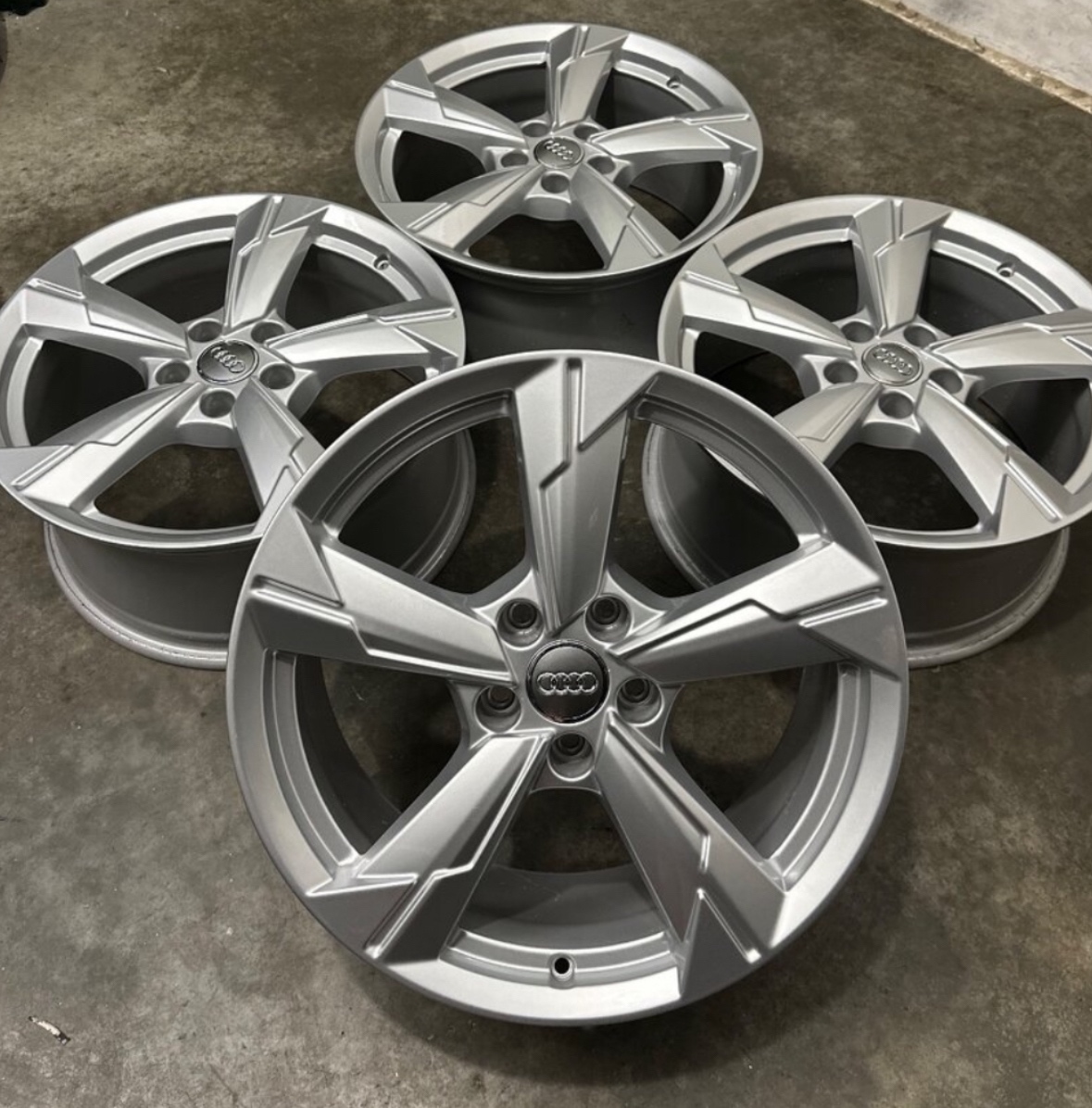 Alu disky 5x112 r18