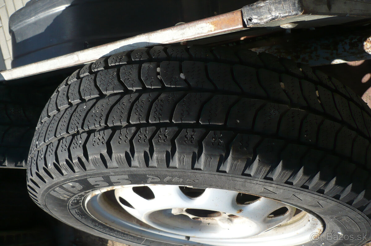 2 +1 d i s k y na škodu felicia.  obuté pneu165/70 r13