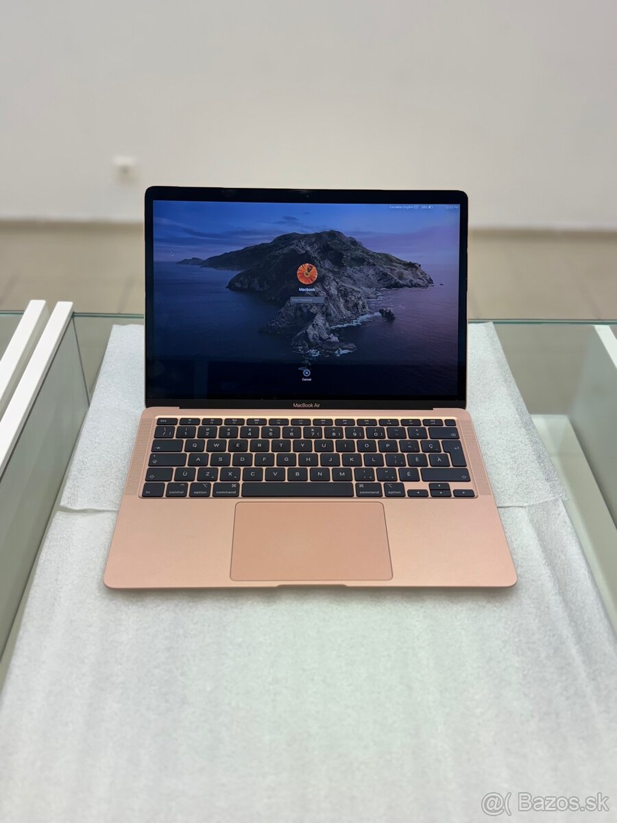 ZÁRUKA | MacBook Air 2020 Gold Rose