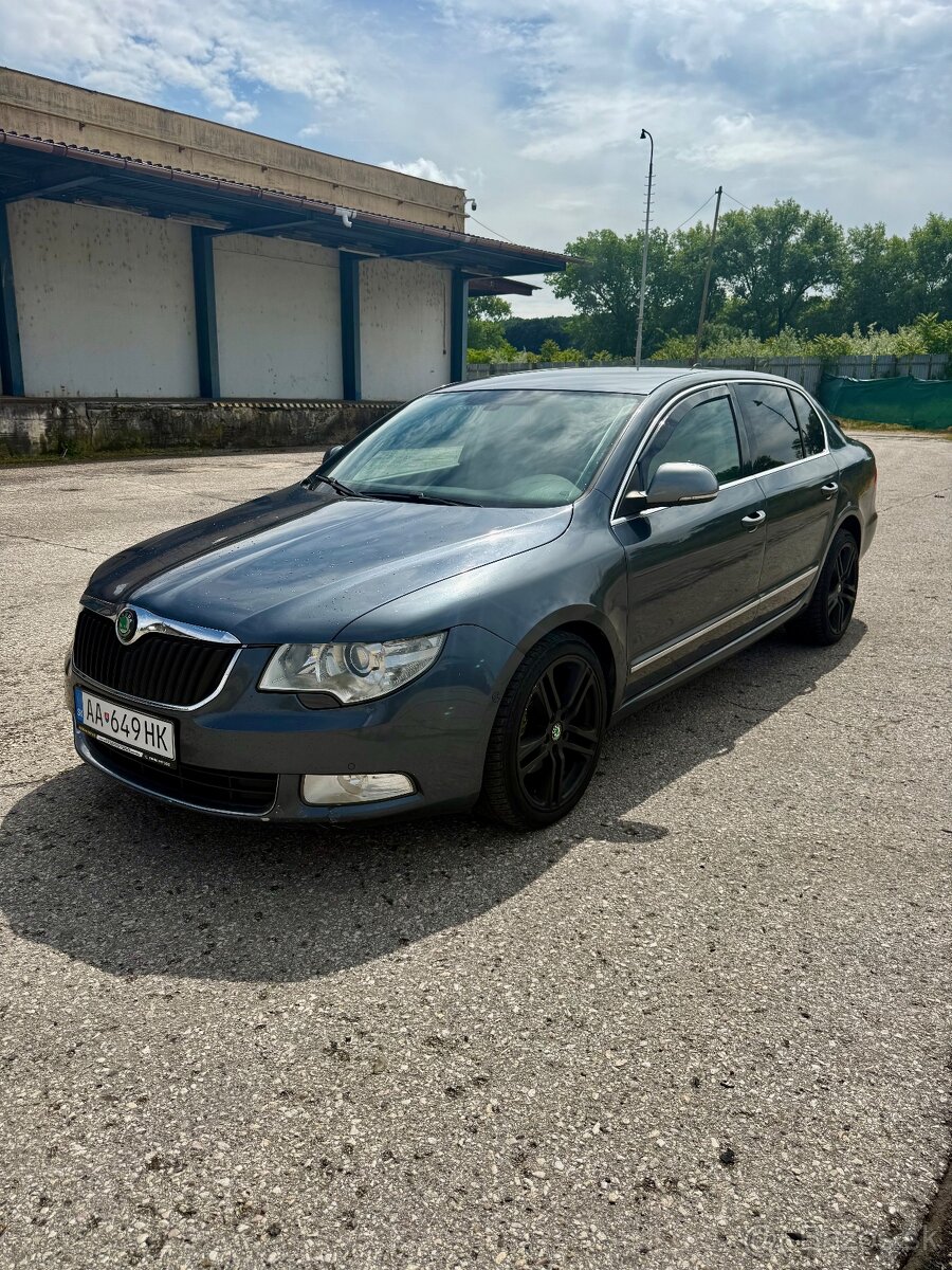 Predam Skoda Superb 2.0tdi DSG
