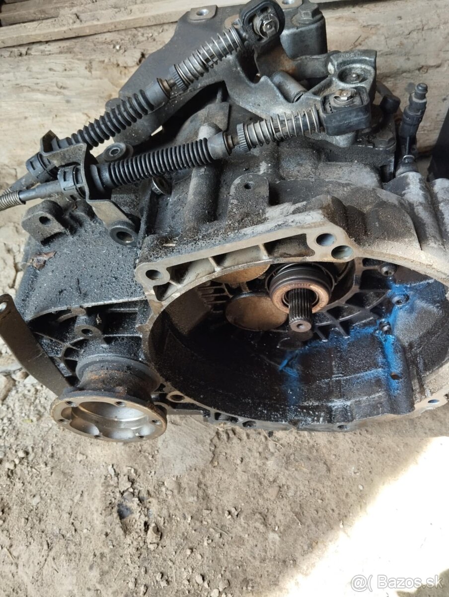 prevodovka, spojka, motor, turbo 2,0 tdi 103kw skoda octavia