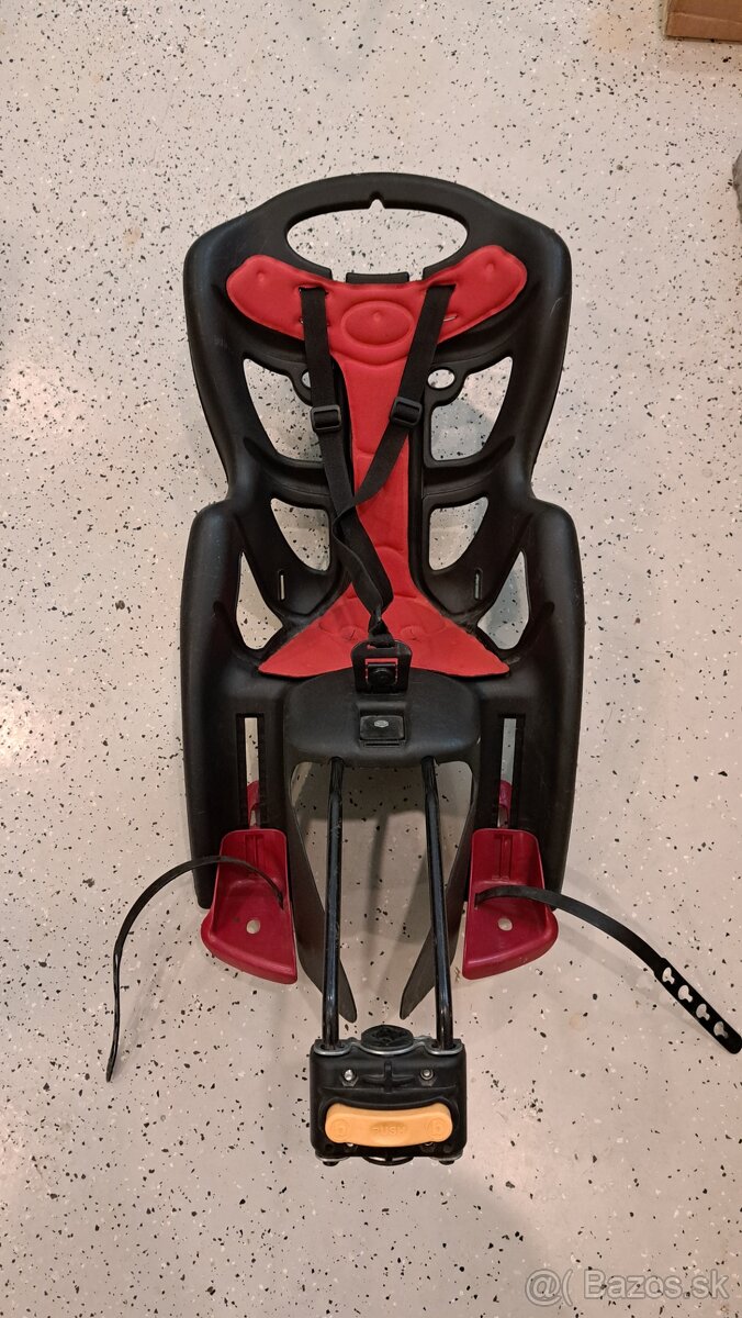 Sedačka na bicykel cierna