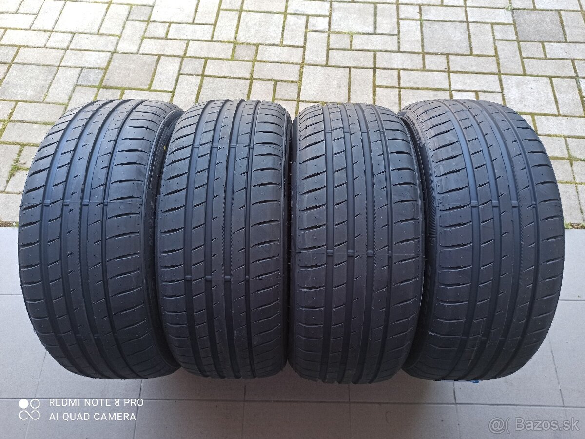 letne pneu 245/45 R18