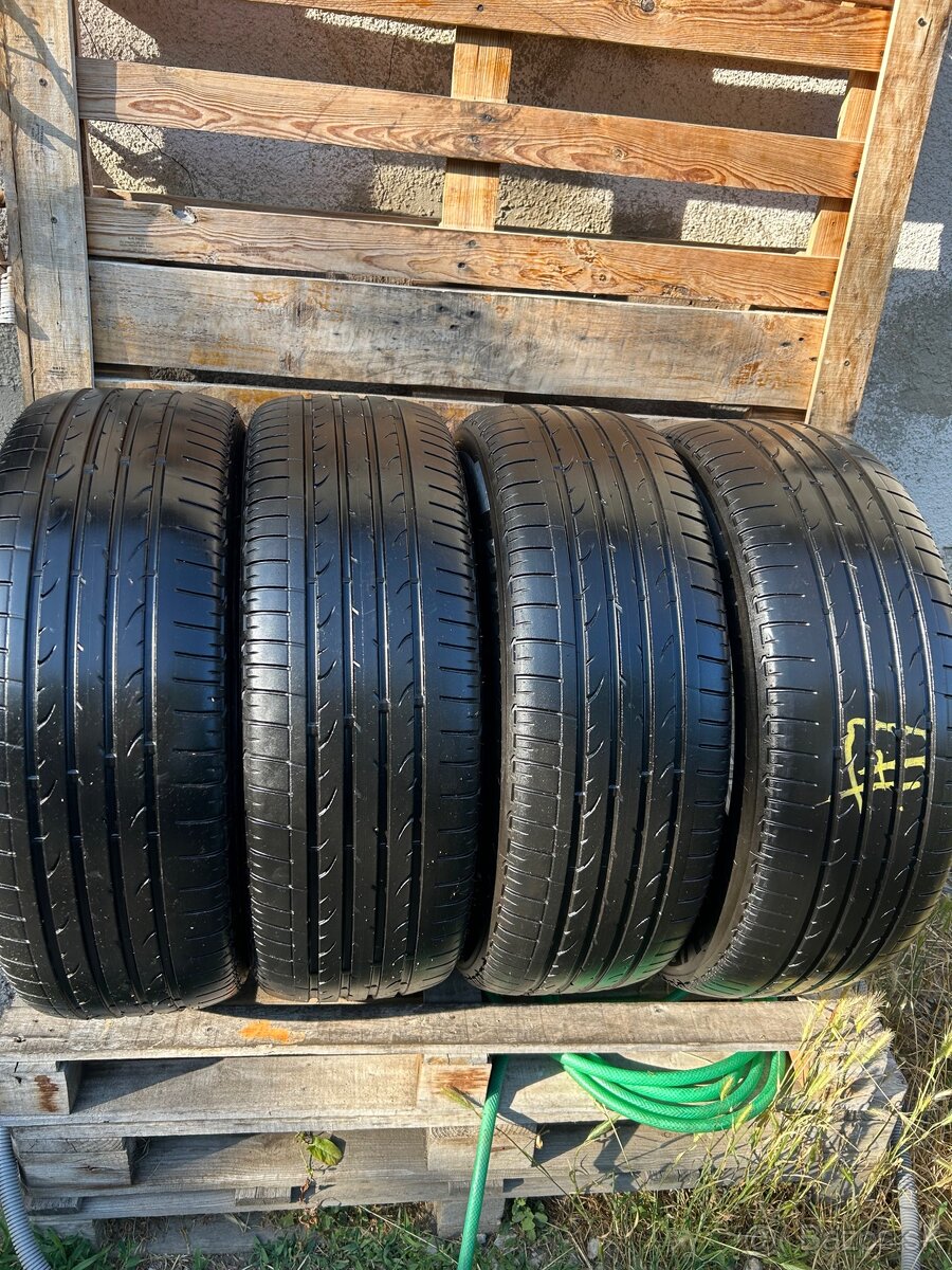 Bridgestone 235/60/18”