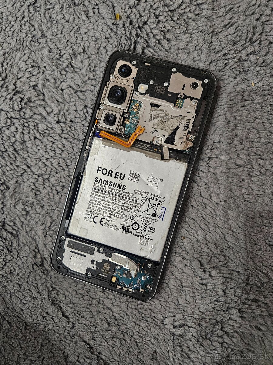 Samsung galaxy s24 5g .na súčiastky