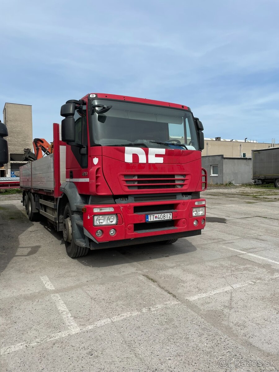 Iveco Stralis active day - hydraulická ruka