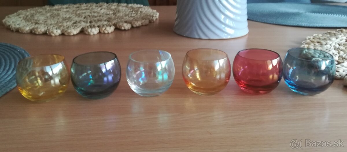 Metalizove retro pohare