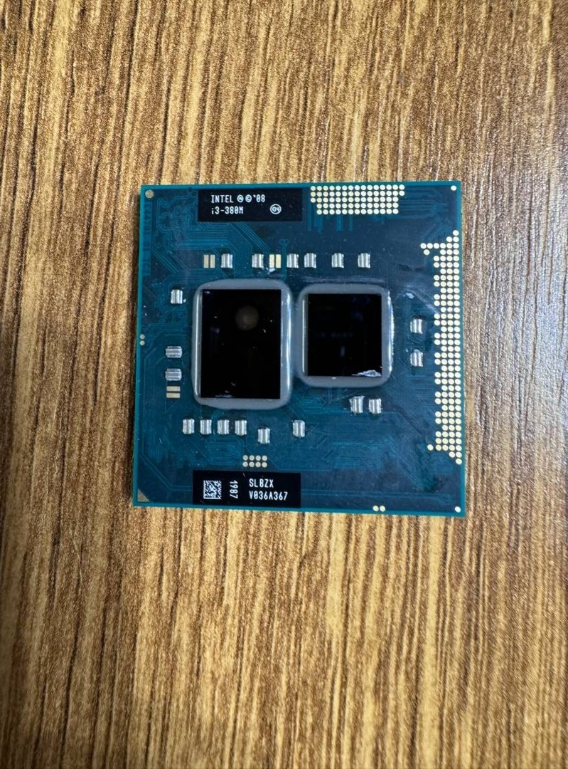 Predám procesor Intel 1.generácie do notebooku i3 a pentium.