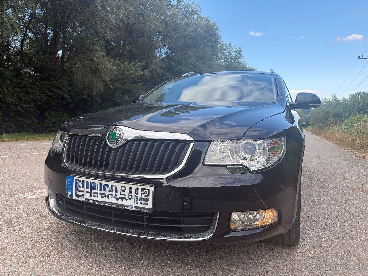 Škoda Superb Combi 2.0 TDI 103 kW • 2011