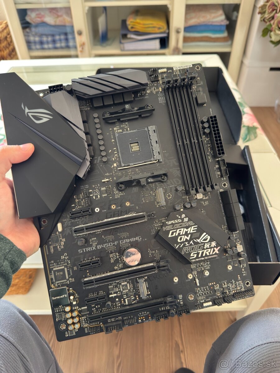 ASUS ROG STRIX B450-F GAMING