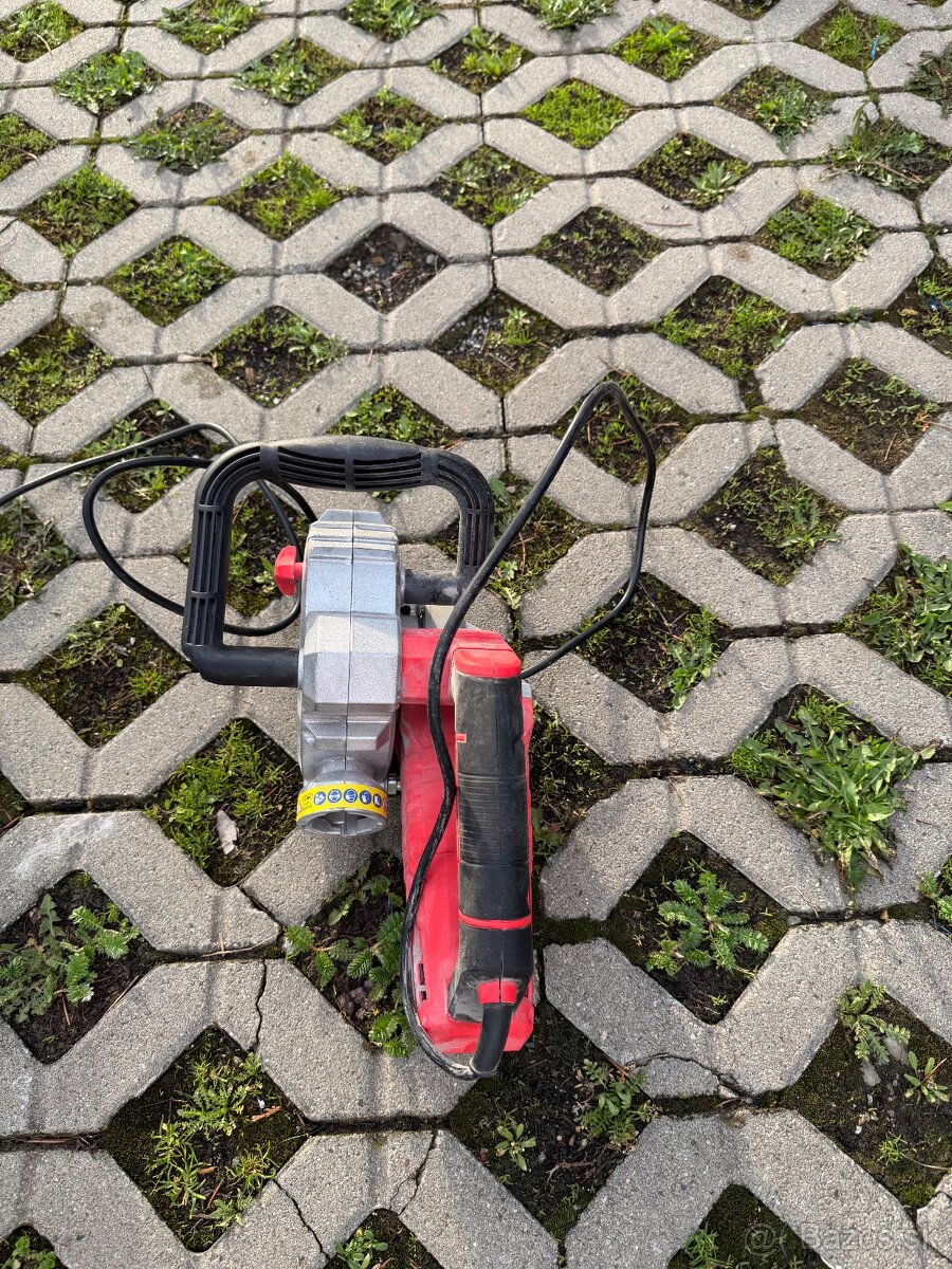 Predám použité náradie. Dom,záhrada,auto