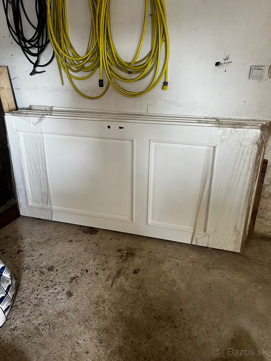 Predam interierove dvere 90